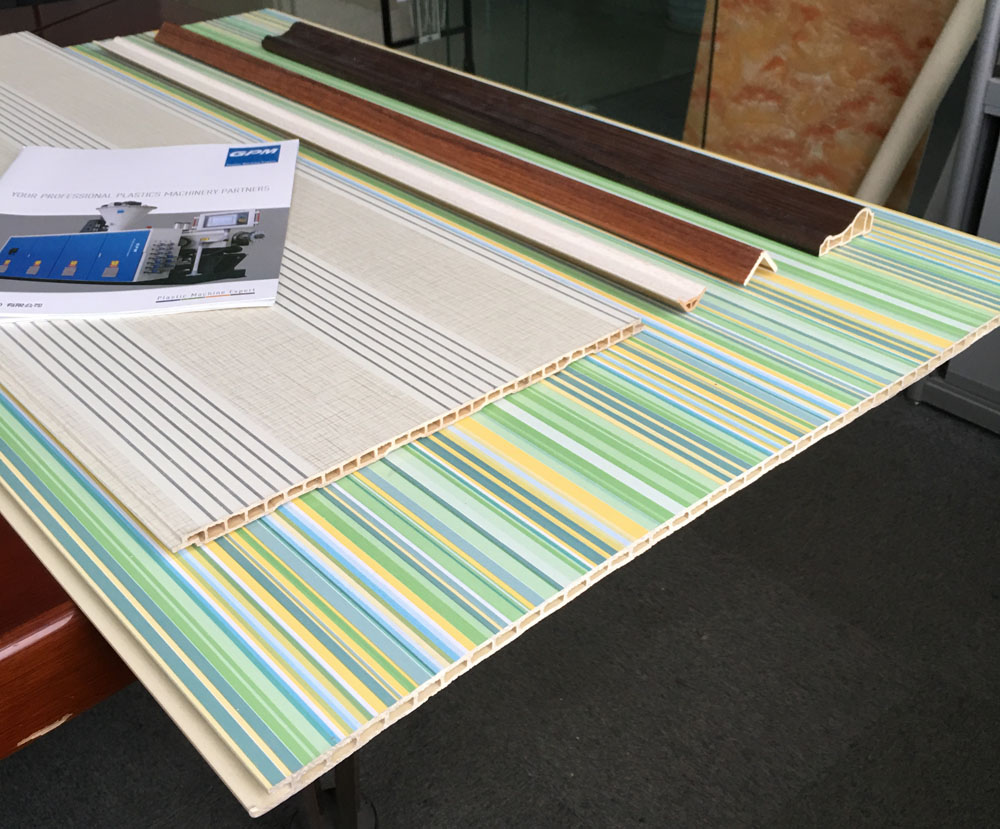 PVC装饰板生产线